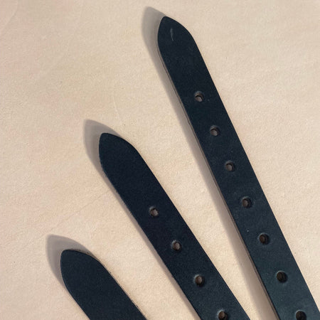 set of 10 boyoma stretched black equestrian girth straps